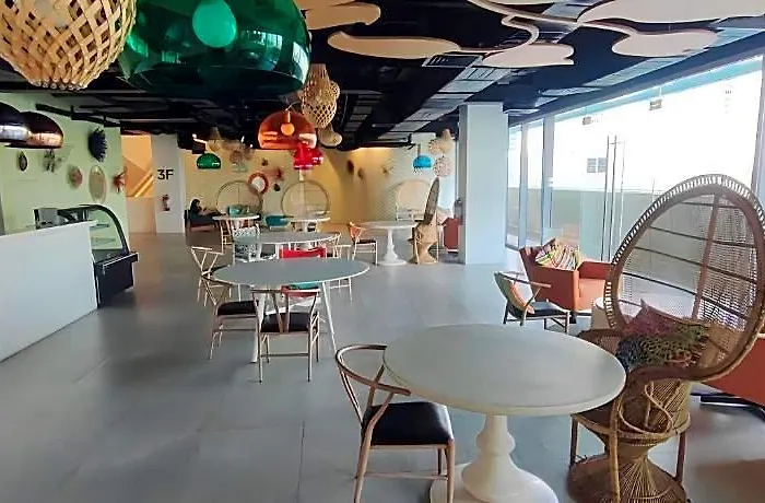 Aveline Executive View@acqua 5* マニラ市