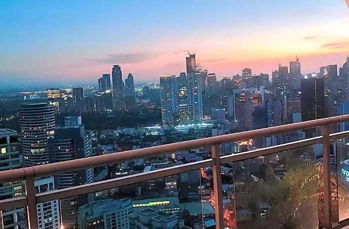 Aveline Executive View@acqua