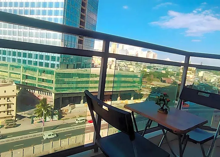 Aveline Executive View@acqua